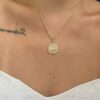 COLAR CADEADO COM PINGENTE ESPIRITO SANTO BANHADO A OURO