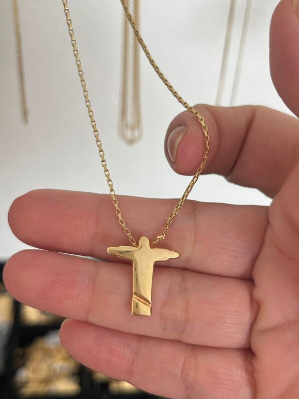 CORRENTE MASCULINA CADEADO COM PINGENTE CRISTO REDENTOR