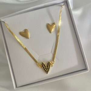 CHOCKER FITA CORAÇÃO E BRINCO SEMIJOIA