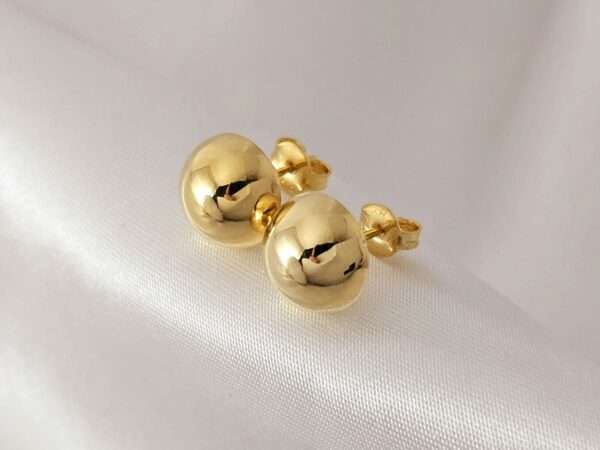 CONJUNTO DE BRINCO MEIA ESFERA BANHADO A OURO - Imagem 2