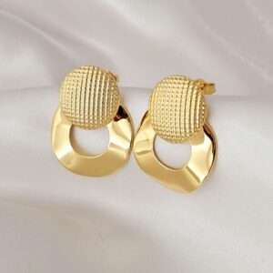 BRINCO ESFERAS BANHADO A OURO