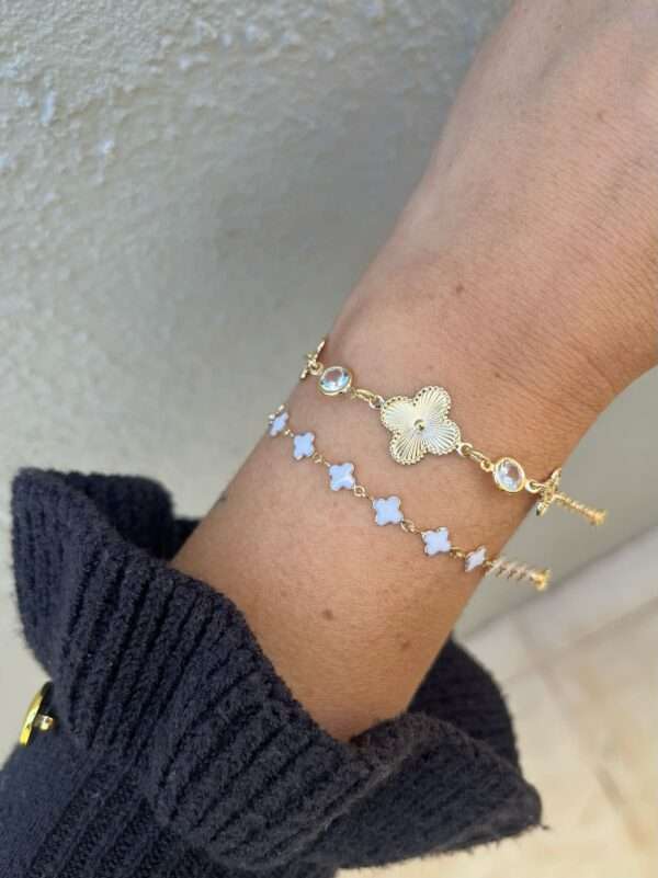 PULSEIRA TREVO BRANCA SEMIJOIA - Imagem 3