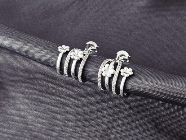 BRINCO EAR HOOK SEMIJOIA PRATA - Imagem 3