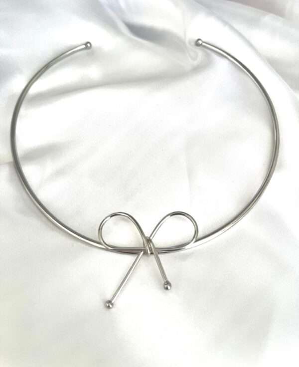 CHOCKER LAÇO  DE AÇO PRATA