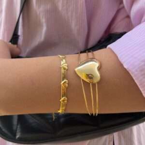 BRACELETE CORAÇÕES FOLHEADO A OURO