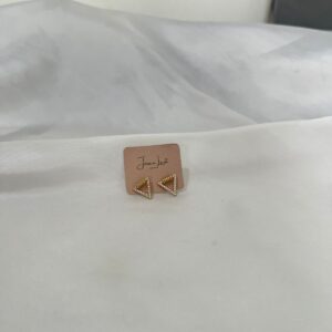 BRINCO TRIANGULO DE ZIRCONIA