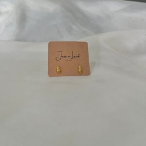 BRINCO CONCHINHA SEMIJOIA